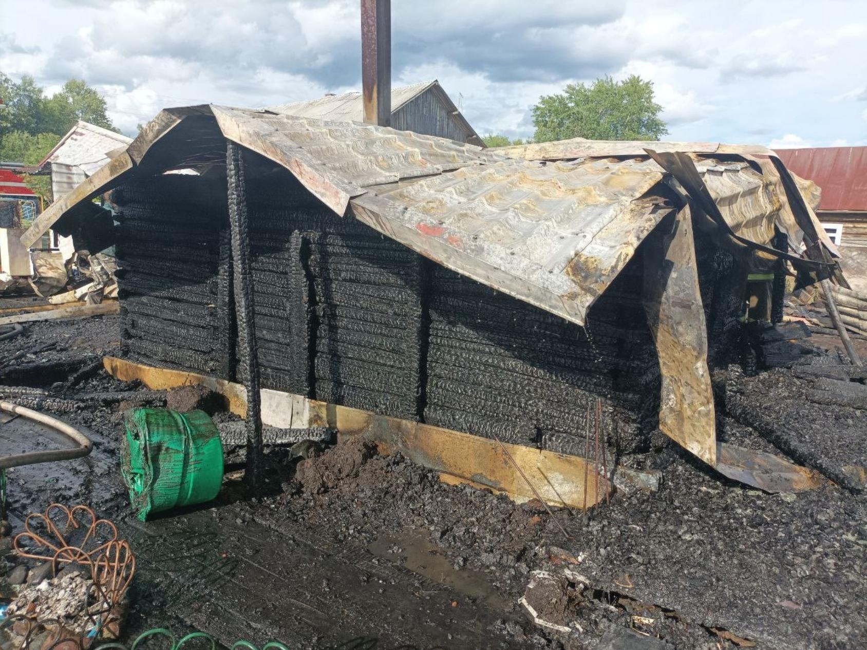 За выходные в Архангельской области сгорело восемь бань